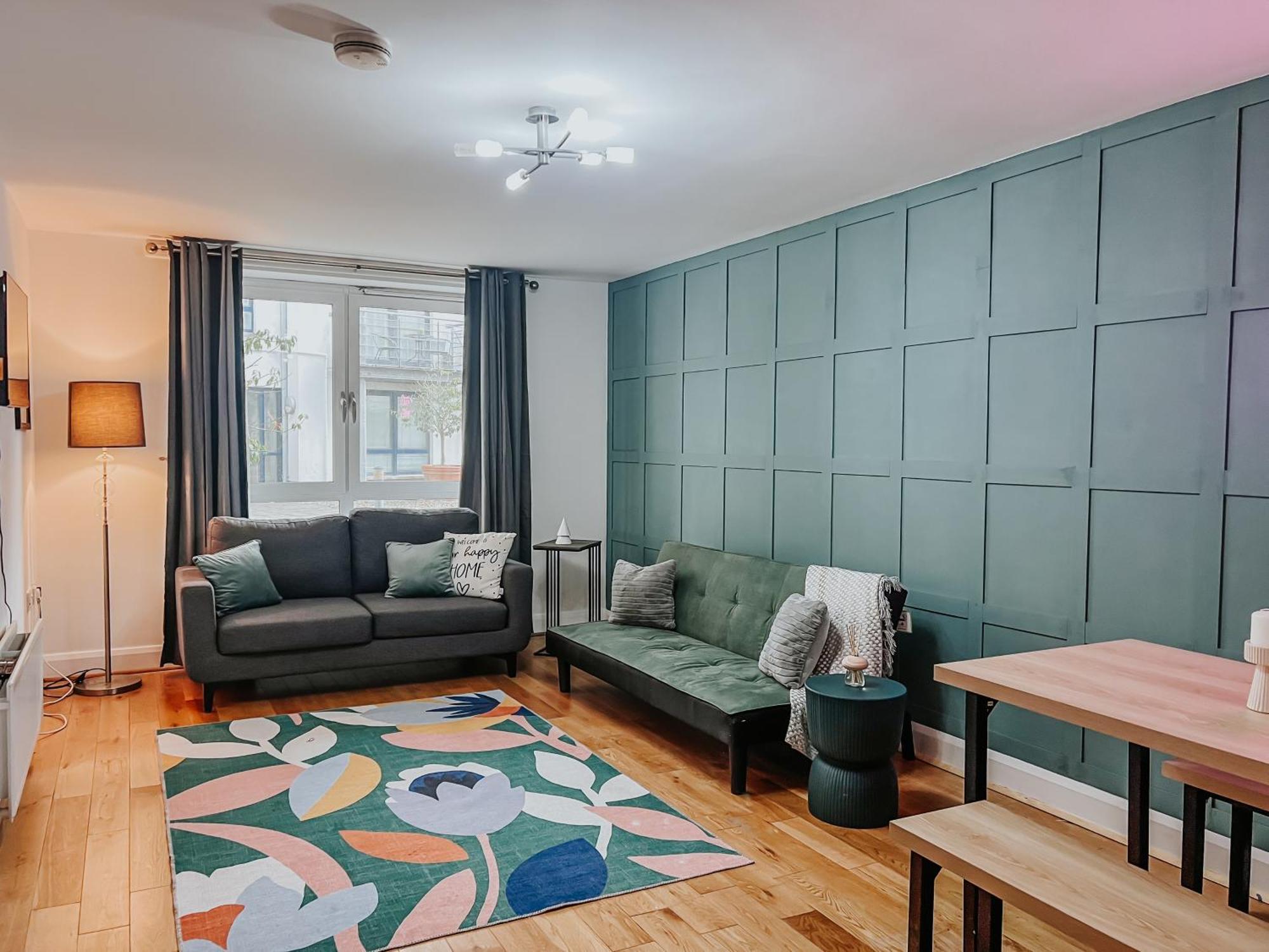 Whitehall Square Apartments- Queen'S Quarters Белфаст Экстерьер фото
